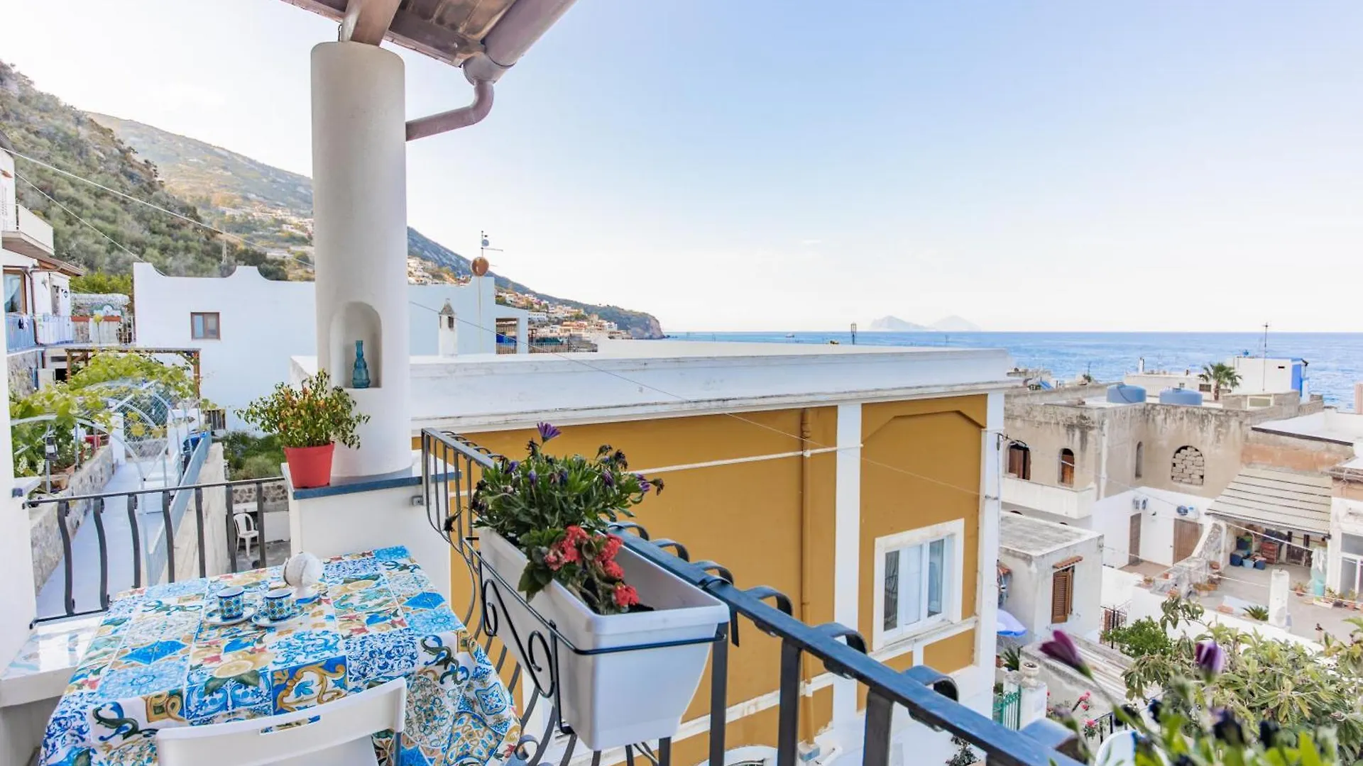 Ad Sidera Apartment Canneto   Canneto (Lipari)